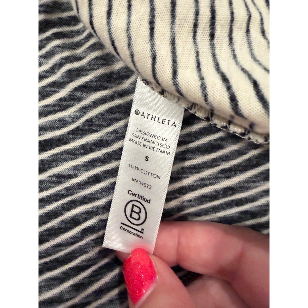 Athleta Womens Striped Short Sleeve T-Shirt Black Cream Cotton Crew Neck Small - Picture 6 of 6